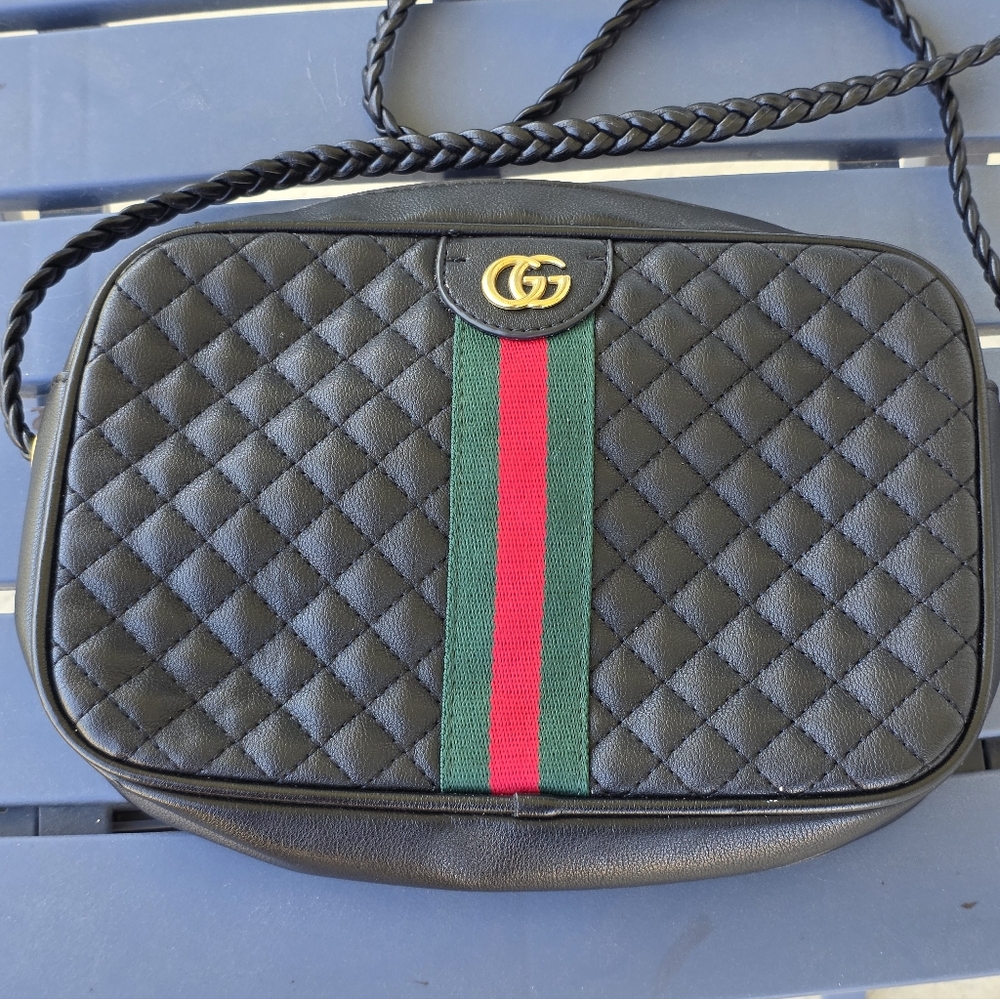 Gucci Black Quilted Cross Body Bag Red Green Striped FLAW Bad Zio - Picture 6 of 13
